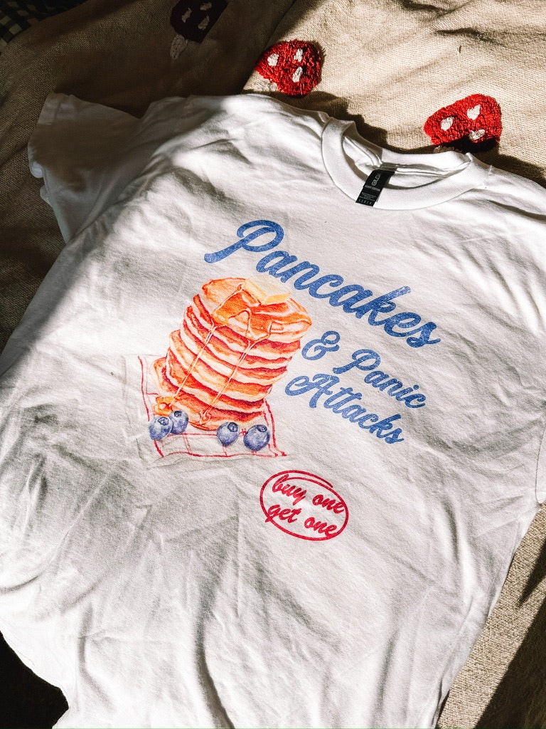 Pancakes & Panic Attacks printed tee