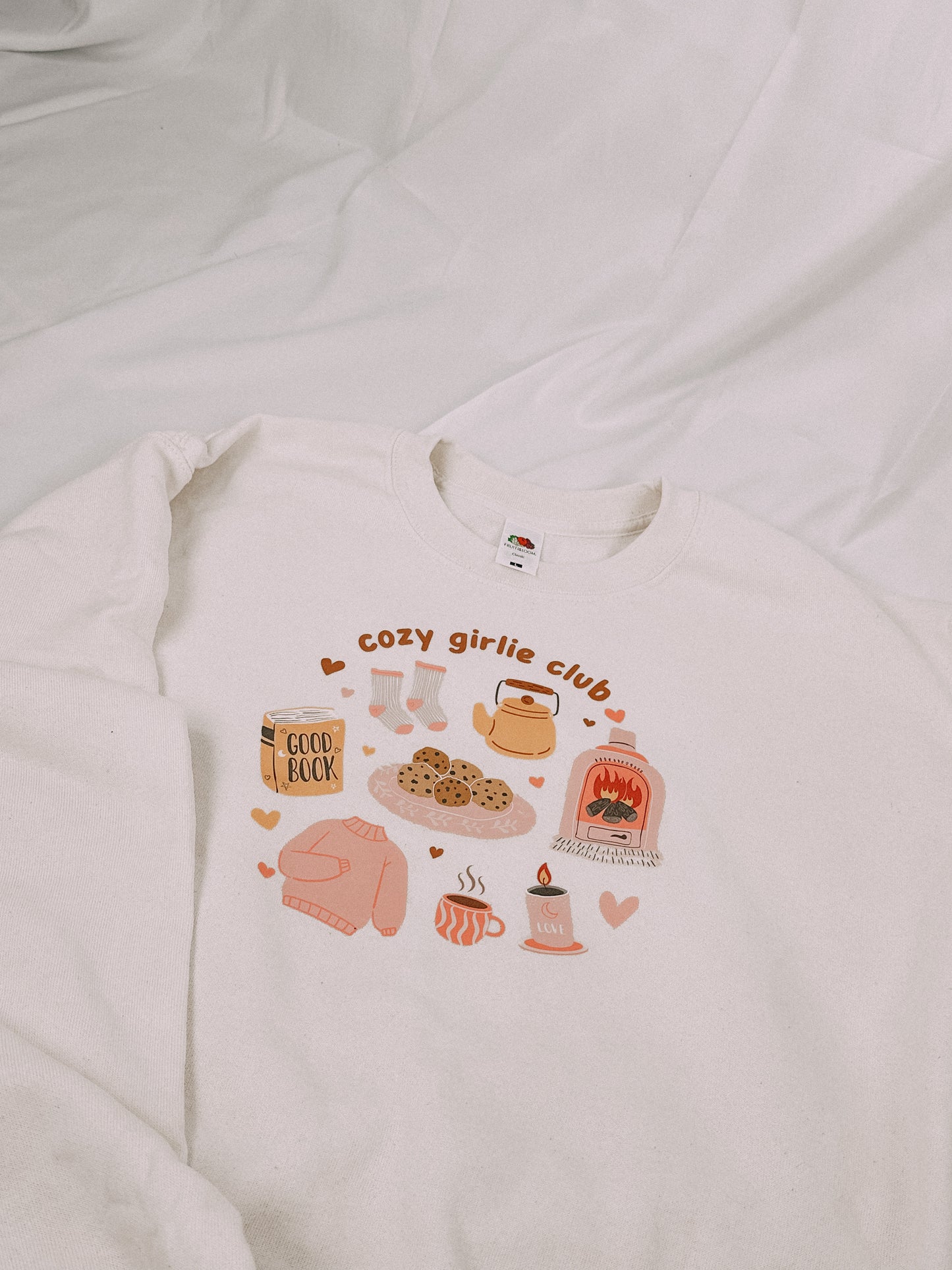 Cosy Girlie Club printed crewneck